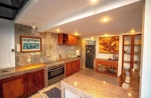 Umalas House | Beautiful 3BR Art Deco Villa w/Pool & Garden