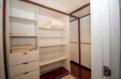 Escazu House | Beautiful Condo just steps from Avenida Escazu in an unbeatable location
