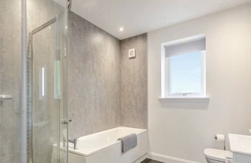 Tain Cottage | Beautiful detached rural farm cottage in peaceful Easter Ross peninsula.