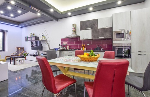 Mitogio House | Beautiful home in Mitogio with WiFi