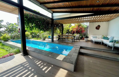 Heredia House | Beautiful house with pool in Heredia, ideal for families and long stays.