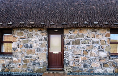 Uig House | Beautiful private villa for 6 guests with WIFI and TV