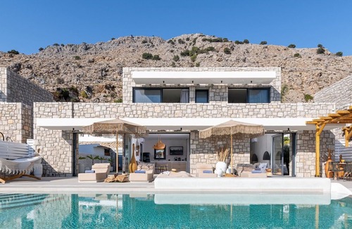 Prassonissi Villa | Beautiful private villa for 6 people with A/C, WIFI, private pool, TV, balcony and parking