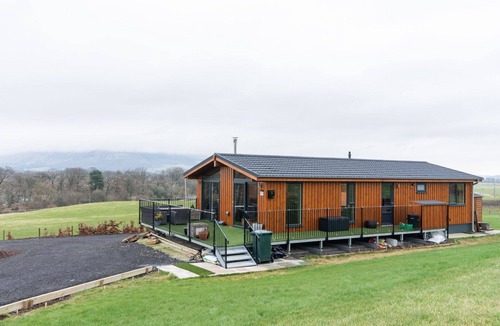 Kinross House | Beautiful private villa for 6 people with WIFI, TV and balcony
