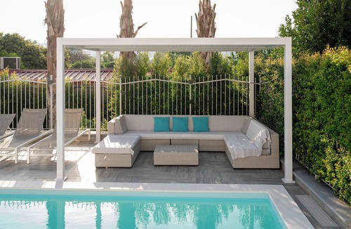 Torregrotta House | Beautiful renovated modern house, heated pool, 5' sea, Quiet & comfortable