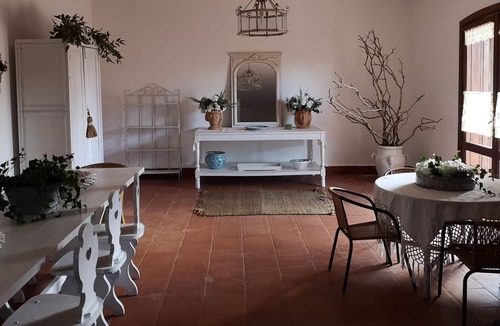 Ragalna Villa | Bed and Breakfast ideally located for excursions on the Etna volcano