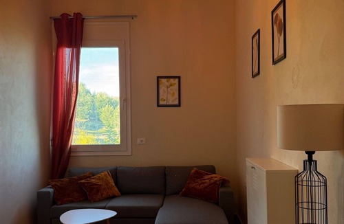 Tirana Bed & Breakfast | Bed@Breakfast, 2 double rooms, 1 apartment for 6-8 persons