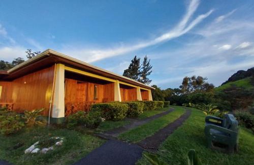 Sierra Bed & Breakfast | Belcruz family lodge