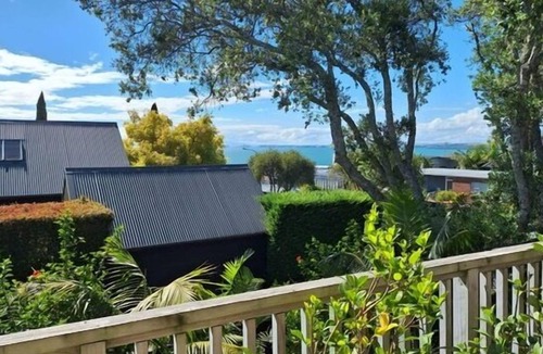Castor Bay House | Bespoke Stays - Stylish Family Home