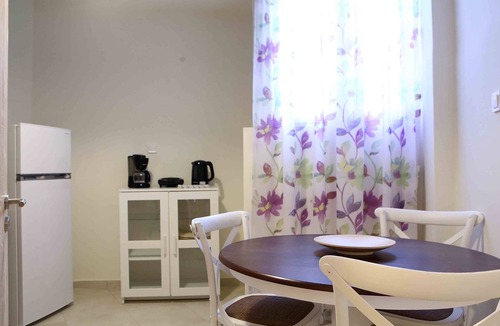 Nikaia-Agios Ioannis Rentis Apartment | Best House Anakreontos
