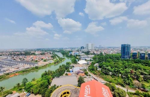 Panunggangan Utara Apartment | Best Homey and Nice Studio at Great Western Resort Apartment By Travelio