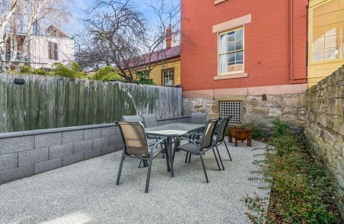 Hobart Central Business District House | Best of Old and New - Hobart