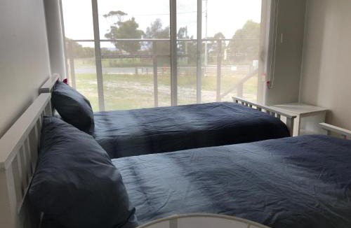 Bicheno House | Bicheno Wildflower Sands coastal retreat