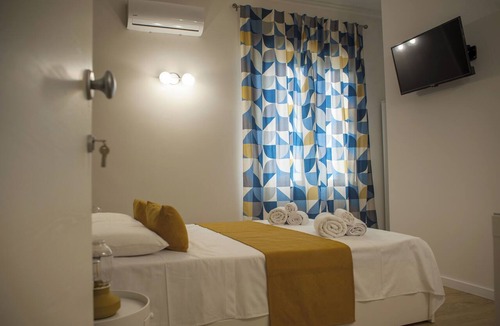 Naples City Centre Bed & Breakfast | Binario 73