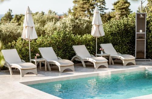 Vasilikos House | Binios Villa - private pool, walking distance from the Beach