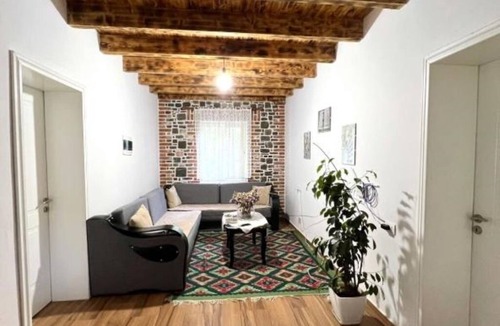 Librazhd Bed & Breakfast | Biona Farm : Basic Triple Room