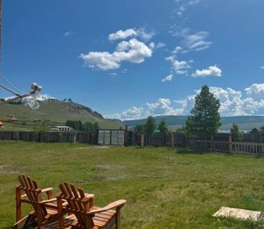 Hatgal House | BL Guest House