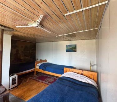 Hatgal House | BL Guest House