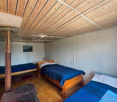 Hatgal House | BL Guest House
