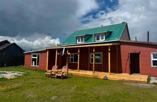 Hatgal House | BL Guest House