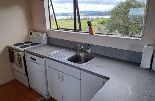 Whangaruru House | Bland Bay Bach