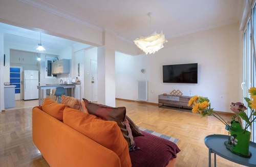 Omonia Apartment | Blue Harmony 3BR Heart of Athens by ΜΡS