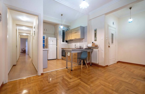 Omonia Apartment | Blue Harmony 3BR Heart of Athens by ΜΡS