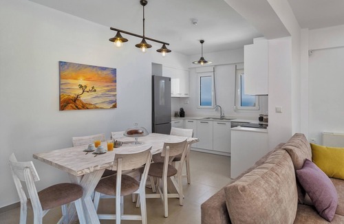 Lygaria Villa | Blue Hills Villas by Estia, Yellow 2