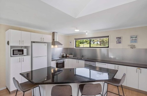 Falmouth House | Blue Lagoon Coastal Retreat - Falmouth