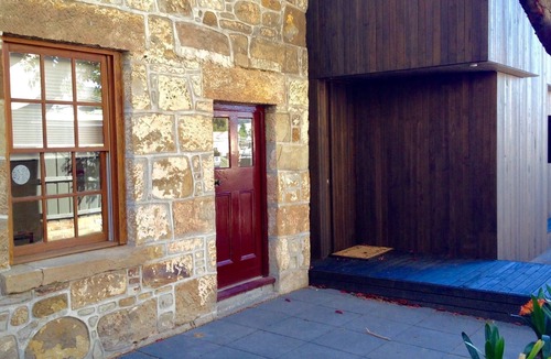 Hobart Central Business District House | Blue Magnolia - Hidden Gem