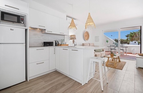 Cap d'Artrutx Apartment | Blue Moon · Blue Moon apartment -100 mts from the sea- Menorca