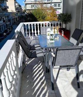 Trikala Apartment | BnB Green Center Trikala