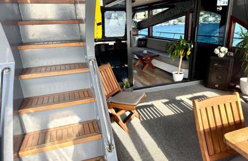 Istanbul City Center Boat Rental | Boat BOSPHORUS