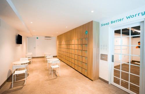 Cideng Hotel | Bobopod Tanah Abang, Jakarta