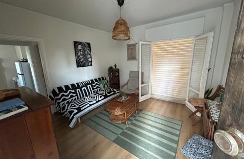 Omonia Apartment | Bohemian Cozy Flat, with terrace 24h available, self- check in