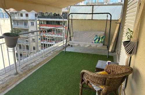 Omonia Apartment | Bohemian Cozy Flat, with terrace 24h available, self- check in