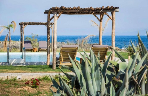 Kounopetra Villa | Boho Blue in Lixouri