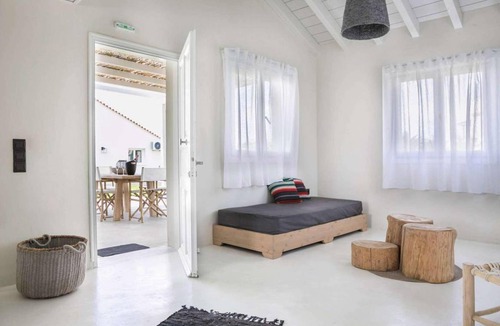 Kounopetra House | Boho Roz