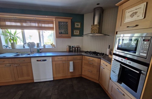 Kilmarnock House | Book Today - Spacious Home All to Yourselves. Ideal for Open Golf. Available Now