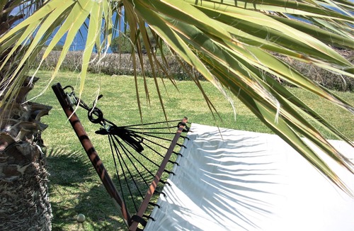 Agios Georgios House | Book your Relaxing Experience Now !