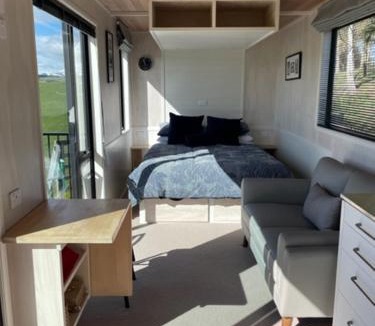 Te Anau Apartment | Boutique Tiny House - Te Anau Country Accommodation