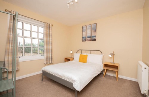 Dalavich Apartment | Bow Apartment