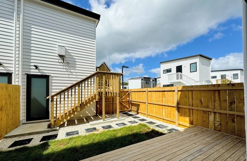Papakura House | Brand New 4 Bedroom Retreat in South Auckland
