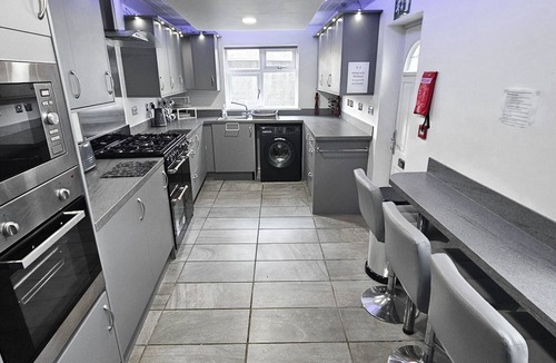 MacMerry Bed & Breakfast | Bridge St Guest House - Room 4 - Tranent