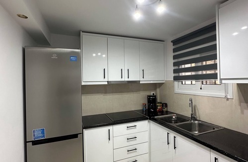 Varkiza Apartment | Bright and Peaceful Apartment near Varkiza beach