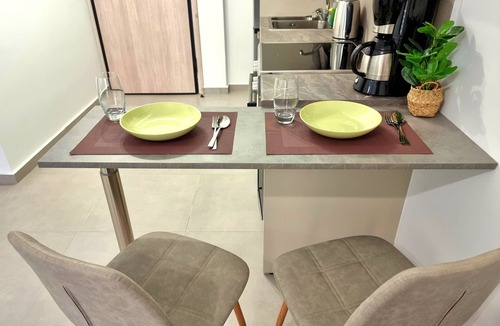 Moschato-Tavros Apartment | Bright & Modern home in Athens