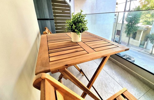Moschato-Tavros Apartment | Bright & Modern home in Athens