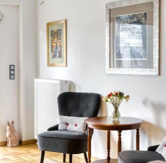 Pangrati Apartment | Bright Spacious Luxury Apartment in Prime Central Athens