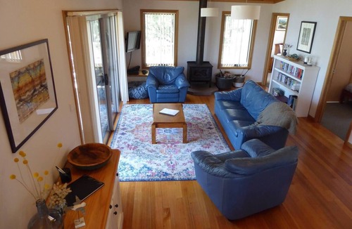 Dennes Point House | Bruny Island Breakaway