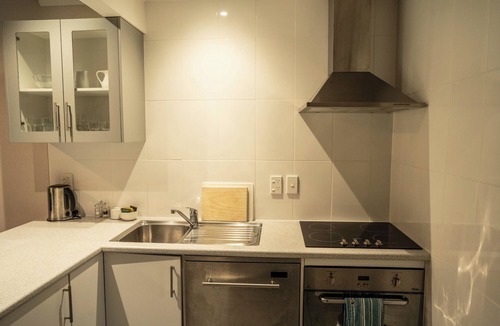 Tawa Hotel | Bucket Tree Lodge
